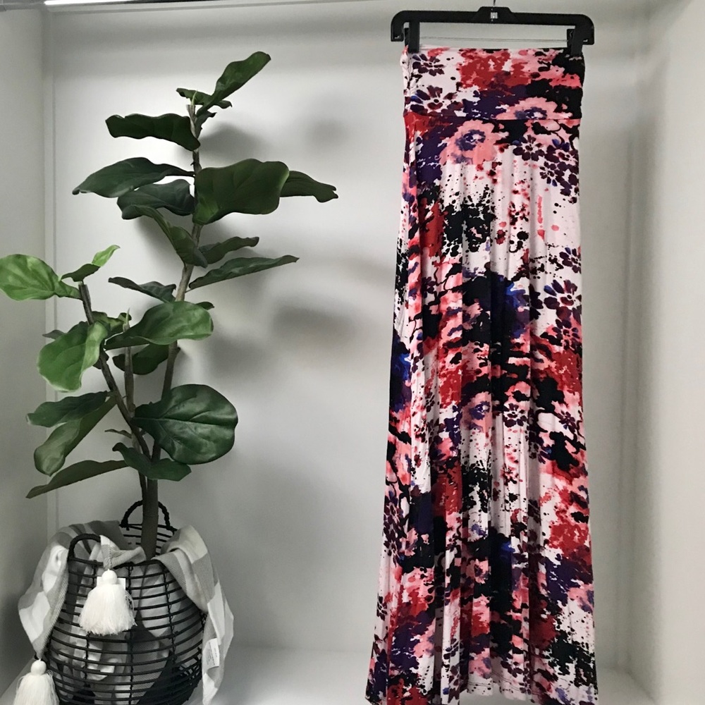 Stitch Fix GILLI floral maxi skirt SZ S